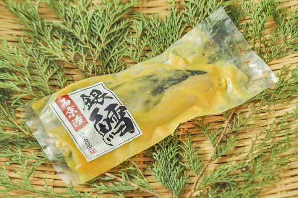 ギンダラ 八面六臂