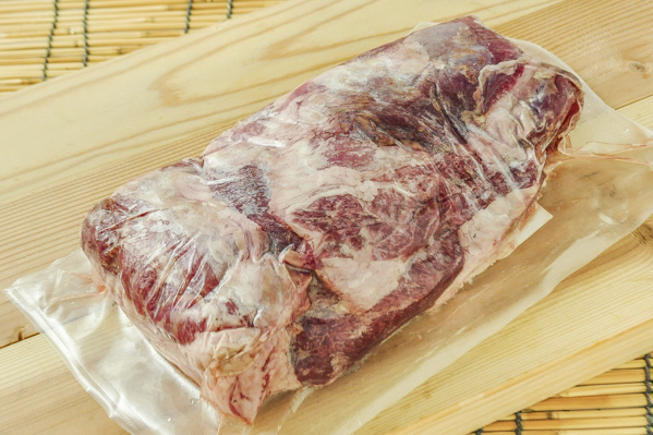 イベリコ豚ホホ肉 セボ 八面六臂