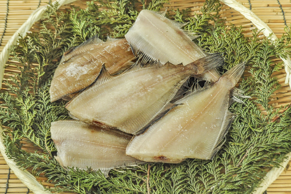 冷凍カレイ 八面六臂