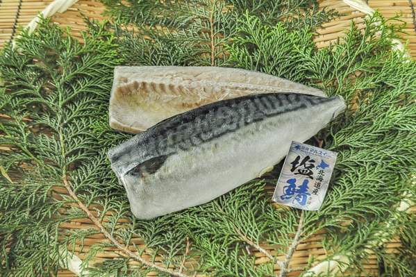 しょうが醤油漬け〆サバ 八面六臂