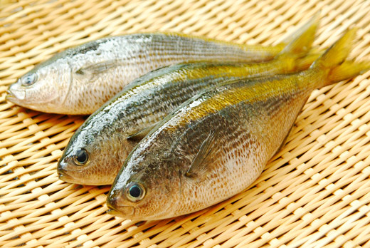タカベ