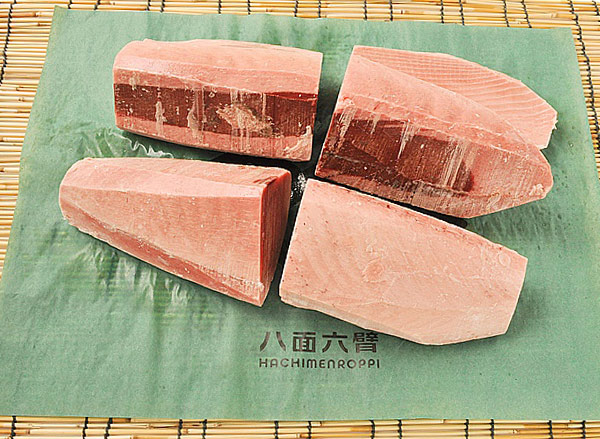 冷凍バチマグロ（小ブロック）