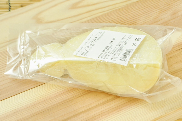 カチョカヴァッロ・シラーノ(DOP) 【八面六臂】