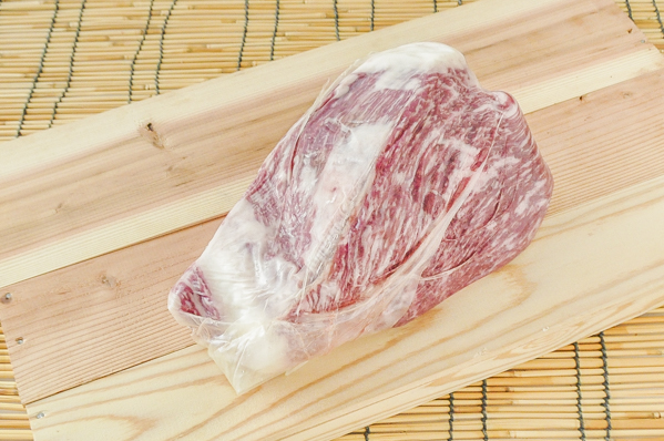 宮崎牛イチボ A5 八面六臂