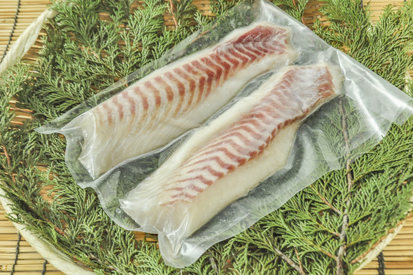 養殖真鯛スキンレスロイン（背）