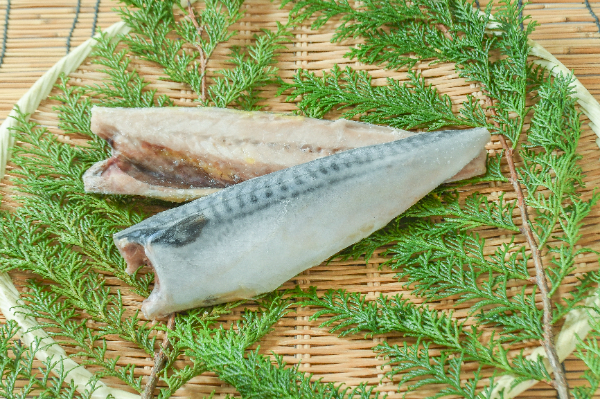 無塩サバフィレ（30入サイズ）