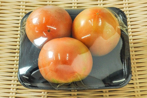 中玉トマト（ぜいたくトマト）