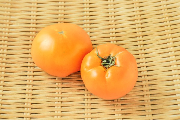 オレンジトマト（桃太郎ゴールド）（20玉サイズ）