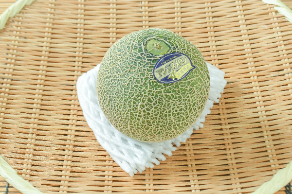 サニーレタス（M） 【業務用食材の仕入れなら八面六臂】