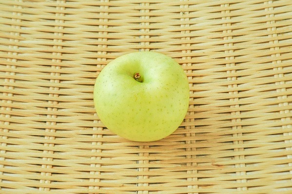 りんご（栄黄雅）