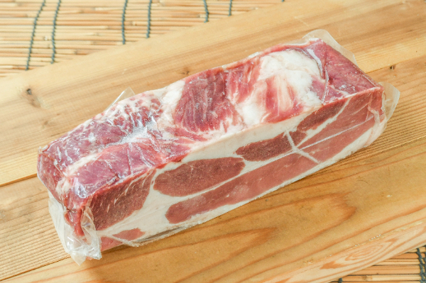 牛肉バラブロック