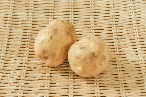 インカのめざめ 【業務用食材の仕入れなら八面六臂】