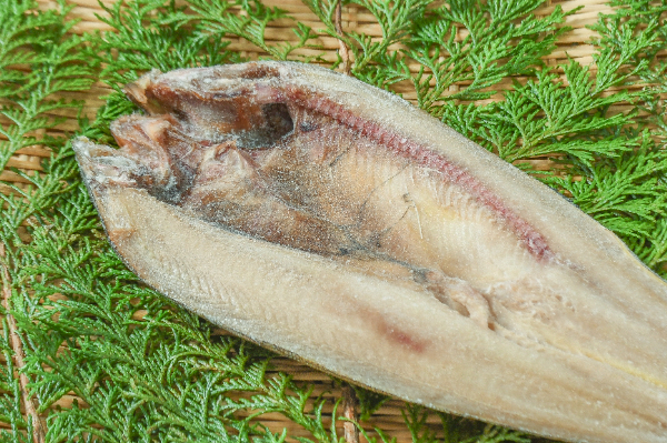 真ホッケ開き　290-320gr (2)