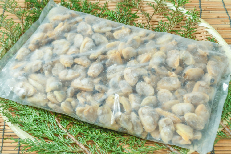 IQFボイルむきアサリ（2L）（生食用）