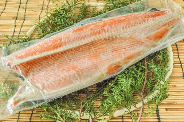 （株式会社極洋）定塩銀鮭フィレ　1.6-1.8kg