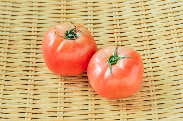 大玉トマト（AM）（24玉サイズ）（バラ）