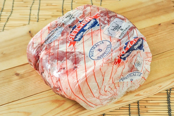 マトン・ボンレスレッグ（骨抜きモモ肉）