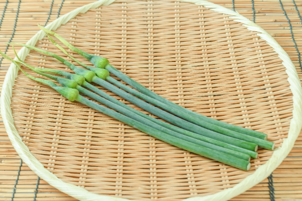 にんにく（BM） 【業務用食材の仕入れなら八面六臂】