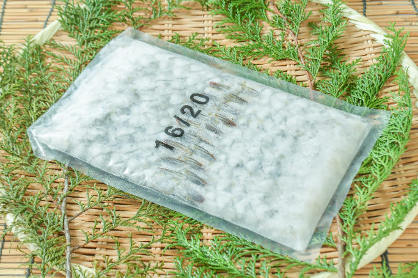 尾付むき伸ばし海老（8-12） 【業務用食材の仕入れなら八面六臂】