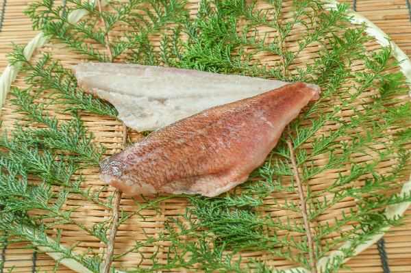 赤魚フィレ（45サイズ）（骨取り）