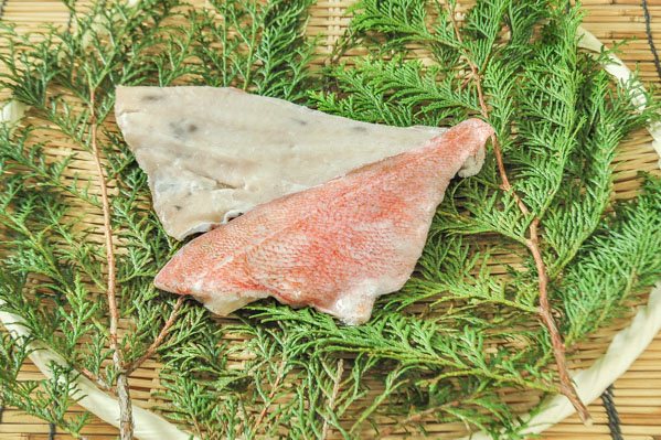 無塩赤魚フィレ（40）（骨取り済）（1.5級）120-130gr