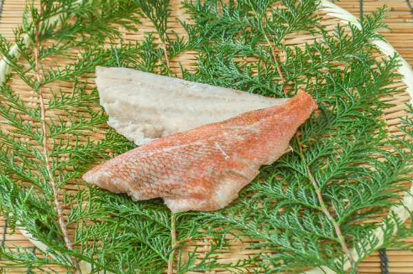 赤魚フィレ（40サイズ）（骨取り）120-130gr