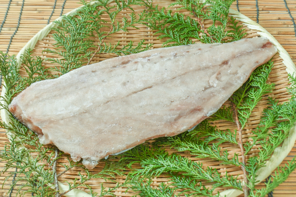 青ヒラスセンターカット（ホワイトワレフー）