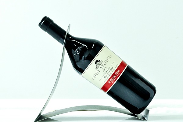 Sanct Valentin Alto Adige Pinot Nero（サンクト・ヴァレンティン・アルト・アディジェ・ピノ・ネーロ）