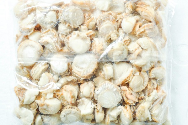（株式会社カネキチ澤田水産）ボイルベビーホタテ（フレーク） (1)