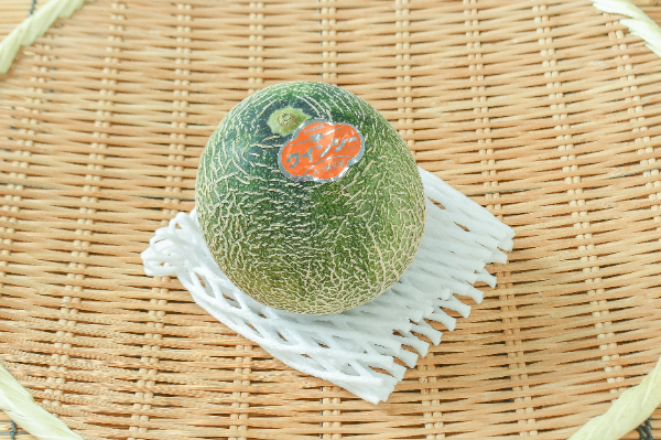 アールスメロン（6玉サイズ）（赤秀） 【業務用食材の仕入れなら八面六臂】