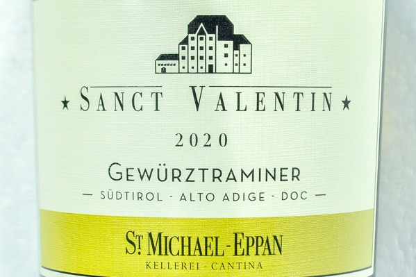 Sanct Valentin Gewurztraminer（サンクト・ヴァレンティン・アルト・アディジェ・ゲヴュルツトラミネール） (1)