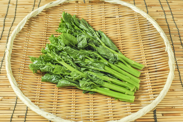 つるむらさき 八面六臂