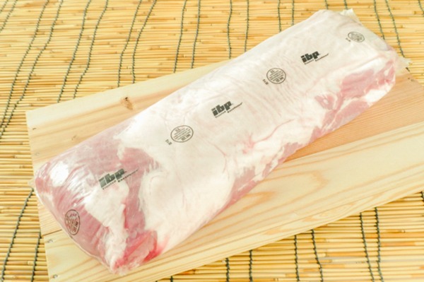 輸入豚肉ロース（バックス）