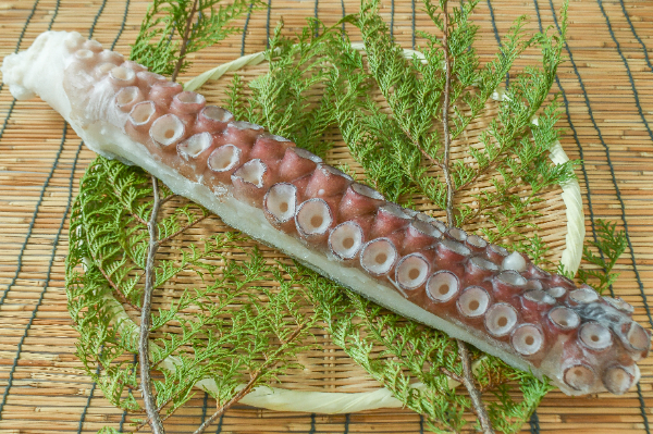 生タコ足（冷凍）