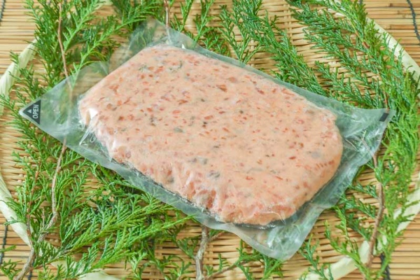 紅鮭サーモンタタキ（冷凍）