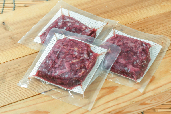 桜（馬肉）ユッケ50g（冷凍）