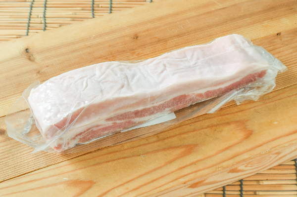 豚肉バラブロック　500gr