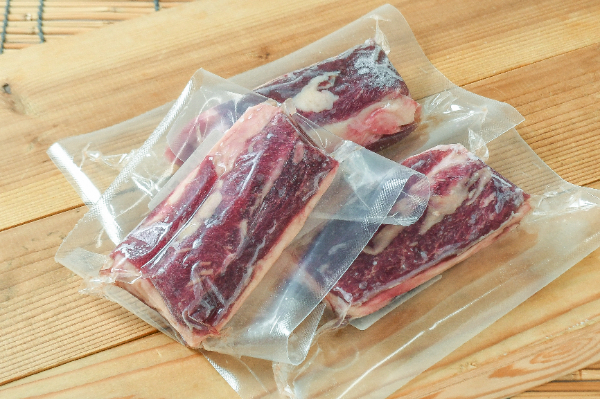 トモバラ馬刺し