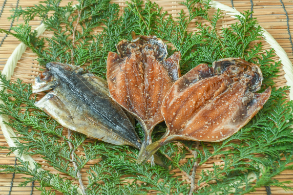 豆アジ 【業務用食材の仕入れなら八面六臂】