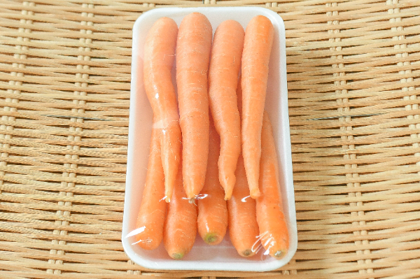 フルーツにんじん（オレンジ） 【業務用食材の仕入れなら八面六臂】