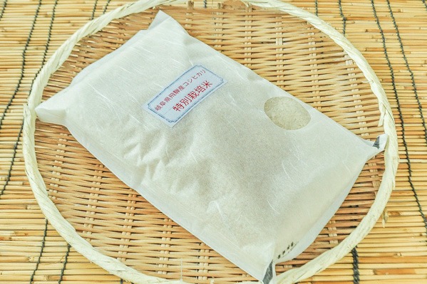 飛騨こしひかりプレミアム（特別栽培米）2kg