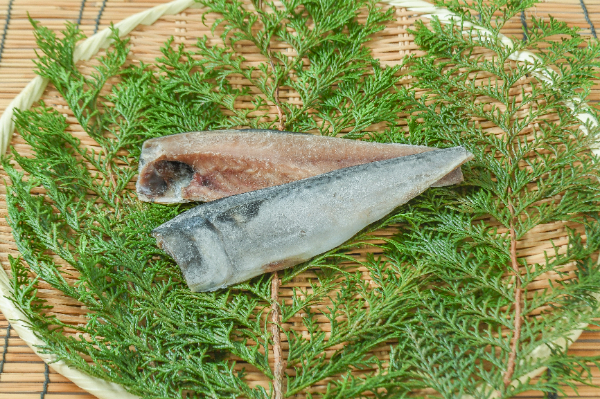 サバ文化干し（一夜干し）