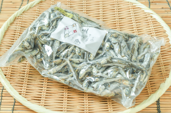 伊吹いりこ煮干し　500gr