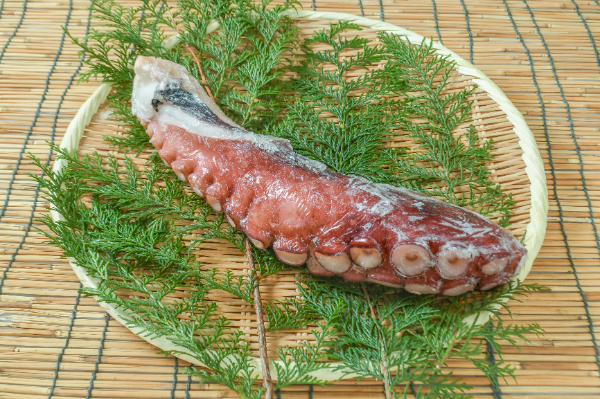 水タコ（北海ダコ） 【業務用食材の仕入れなら八面六臂】