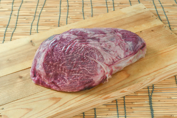 黒毛和牛ウチモモ（小モモ）（A5）