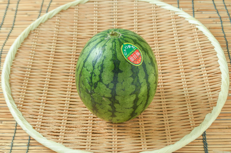 姫甘泉（5玉サイズ）（秀） 【業務用食材の仕入れなら八面六臂】