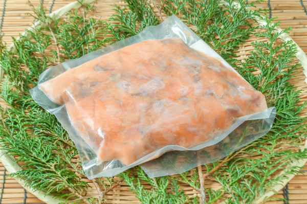 アトランティックスモークサーモン（切落し）