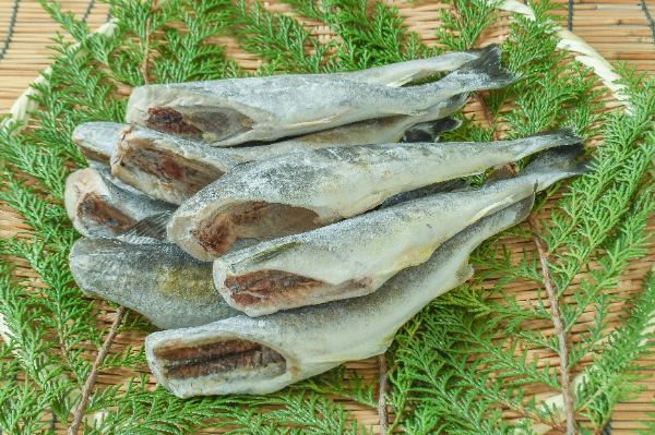 コマイ干し（3L）1kg