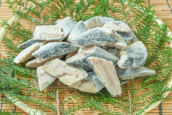 無塩サバ切身（骨取り済）（30g）1kg