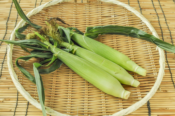 皮付きヤングコーン 八面六臂